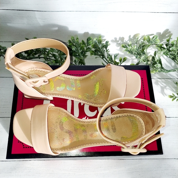 Circus by Sam Edelman Sandal Pumps - Picture 5 of 8